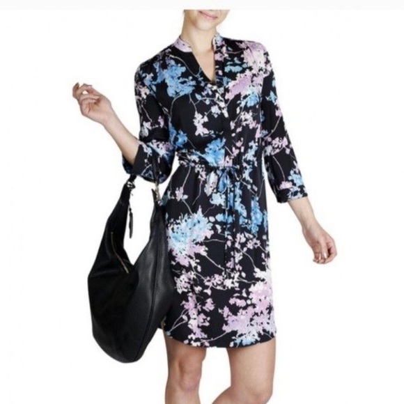 Diane von Furstenberg
Freya Floral Daze Shirtdress - Picture 3 of 14